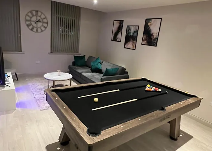 Central Leeds - Modern Spacious Apartment